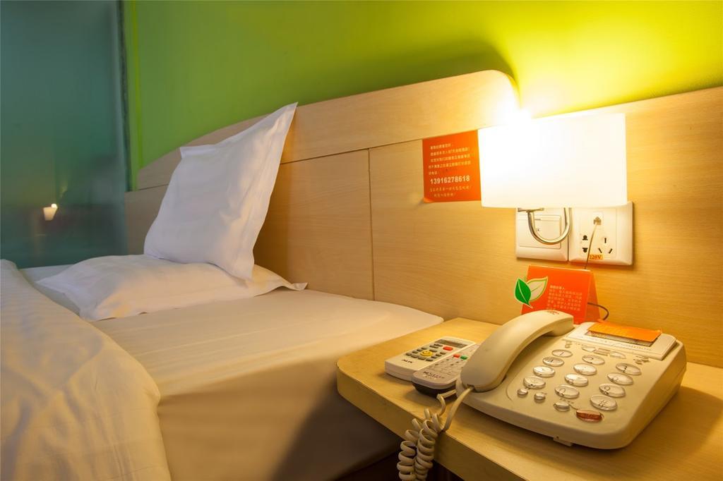 7Days Inn Foshan Dongfang Square Walmart Экстерьер фото