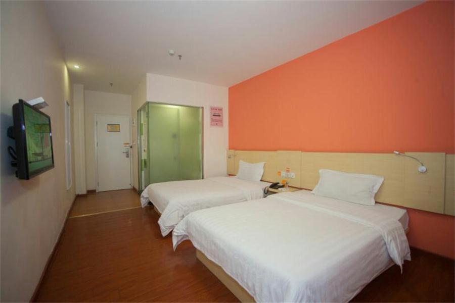 7Days Inn Foshan Dongfang Square Walmart Экстерьер фото